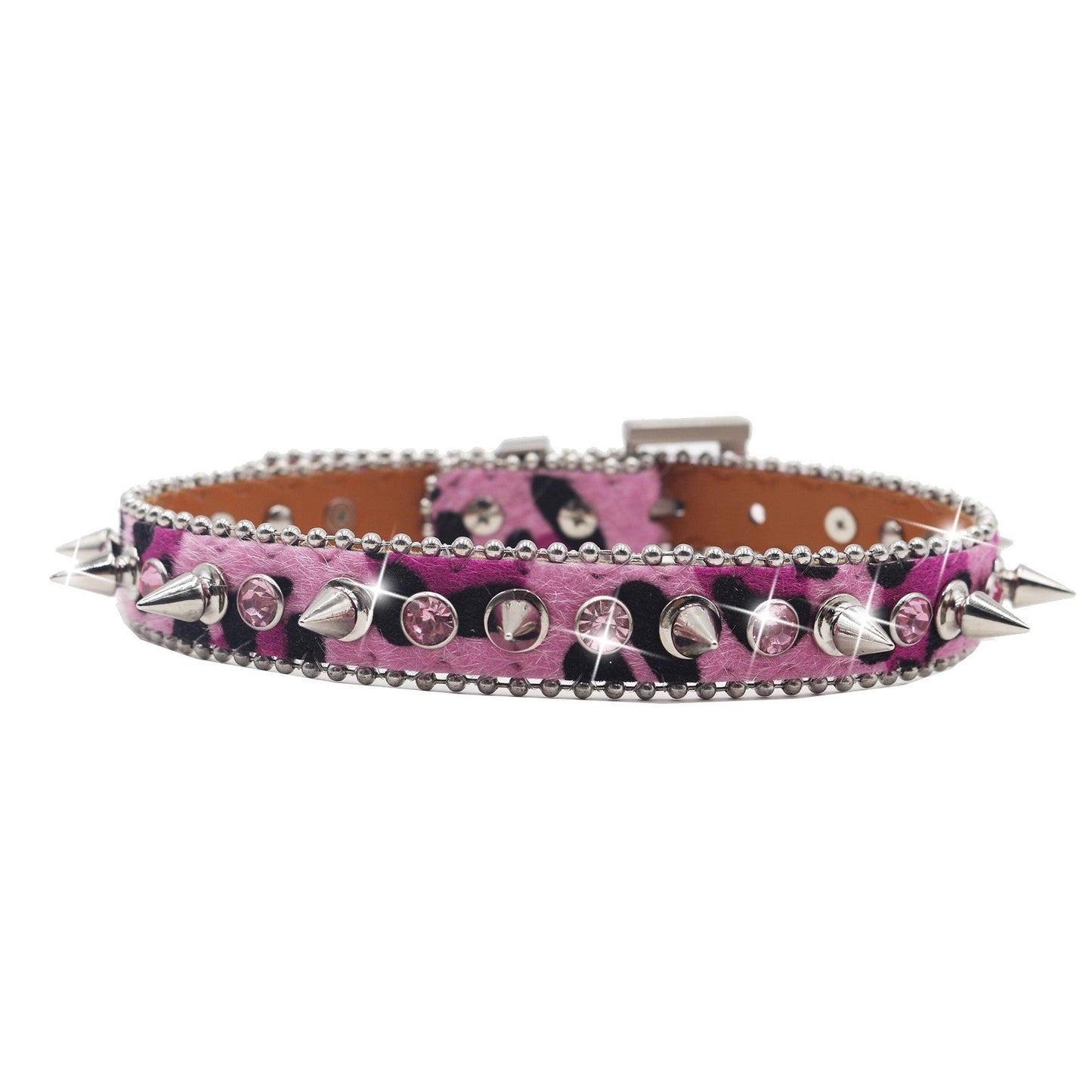 A Fashionable Leopard Print Cat Collar
